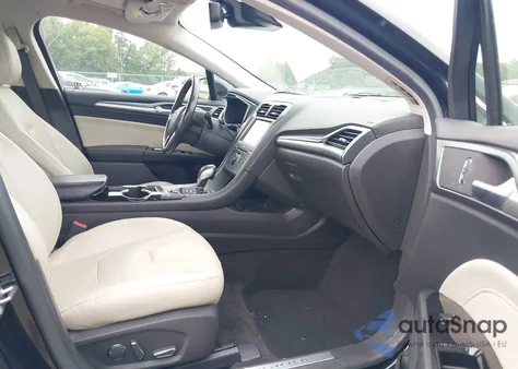 2014 Ford Fusion Hybrid Titanium from USA, damaged, VIN 3FA6P0RU1ER363867